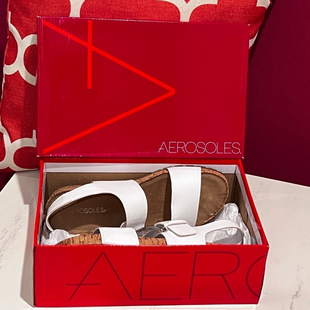 AEROSOLES White Comfy Sandals with Silver Buckle - Picture 9 of 9